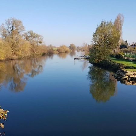Ferme Cosy Et Paisible Au Bord De L'Eure Villa Criquebeuf-sur-Seine Esterno foto